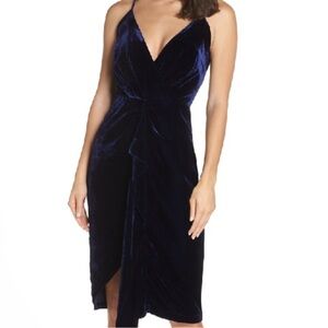 Chic Deep Blue Velvet Midi Dress